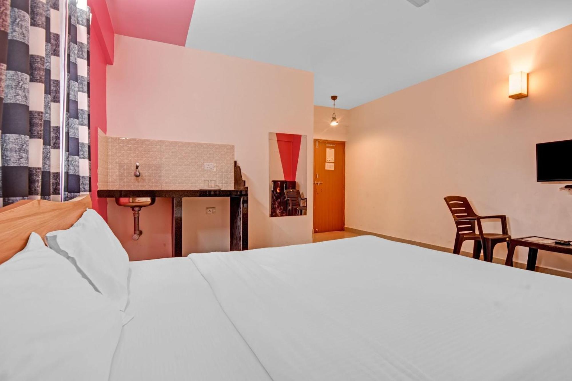 Hotel O Nanhe Guest House Parra Esterno foto